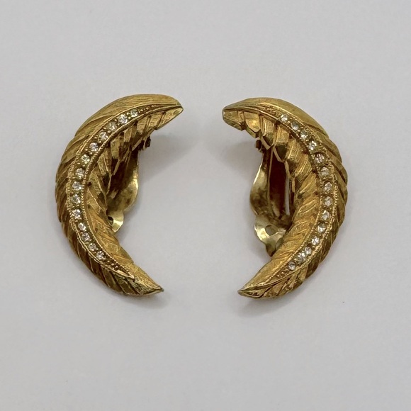 BELLINI Vintage Gold-Tone Crystal Leaf Brooch & Clip-On Earring Set - Picture 11 of 16